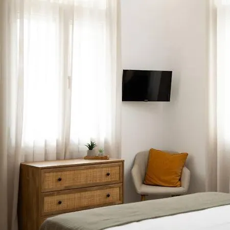 Celeste Blu, A Simple Comfort Living Apartmán *
